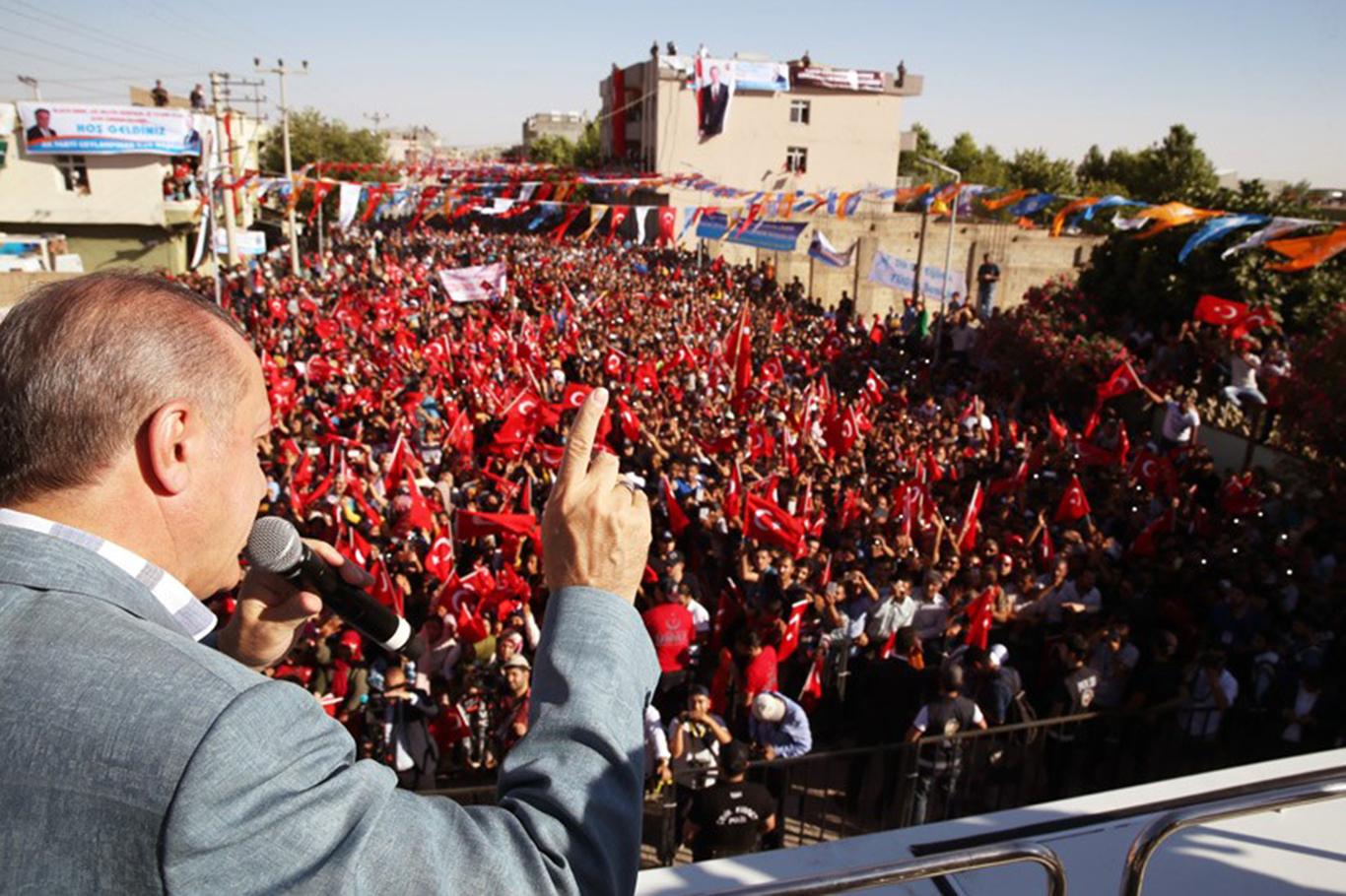 Cumhurbaşkanı Erdoğan Ceylanpınar'da halka hitap etti Cumhurbaşkanı Erdoğan Ceylanpınar'da halka hitap etti
